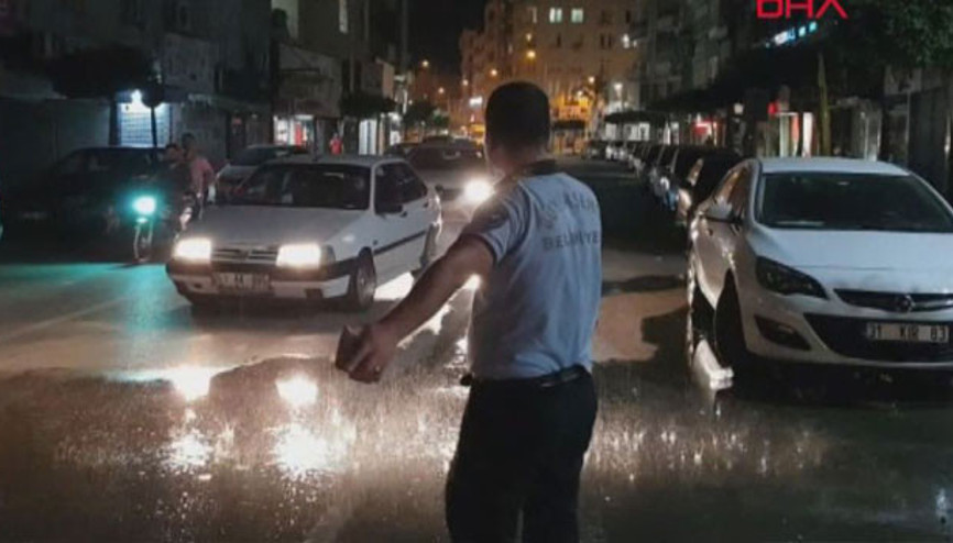 Görenler şaşkına döndü İskenderunda inanılmaz doğa olayı