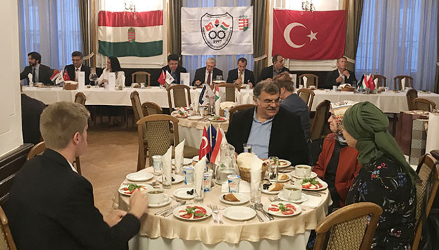 Türk-Macar İş Adamları Derneğinden iftar
