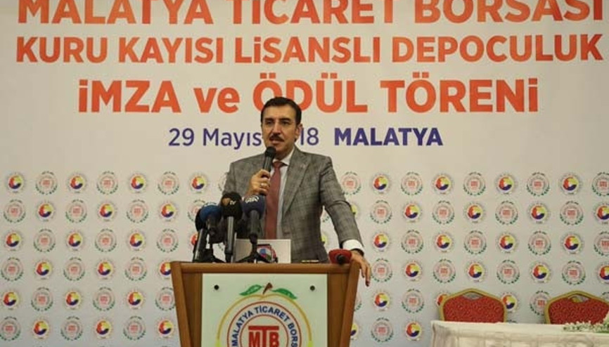 Kuru kayısıda ilk lisanslı depo için imzalar atıldı