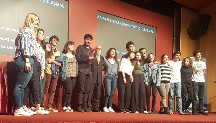 17. PAM Liselerarası Tiyatro Buluşması Ödülleri Sahiplerini Buldu