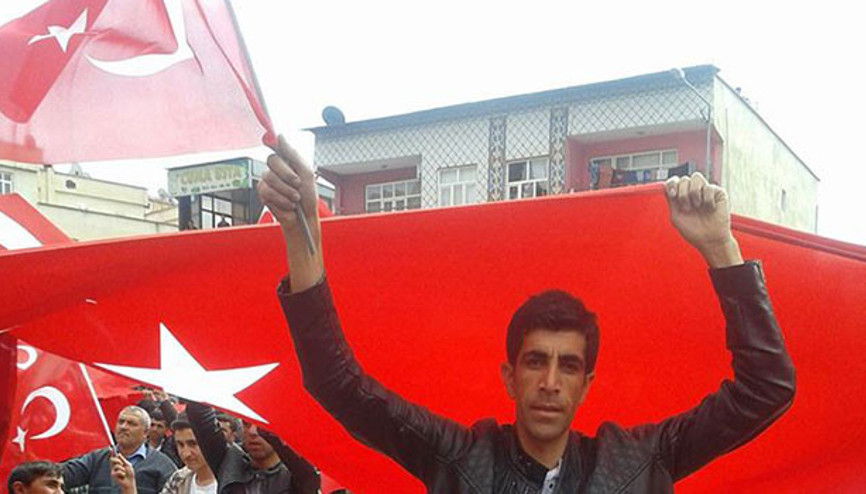 Diyarbakırda çatışma: Bir korucu şehit