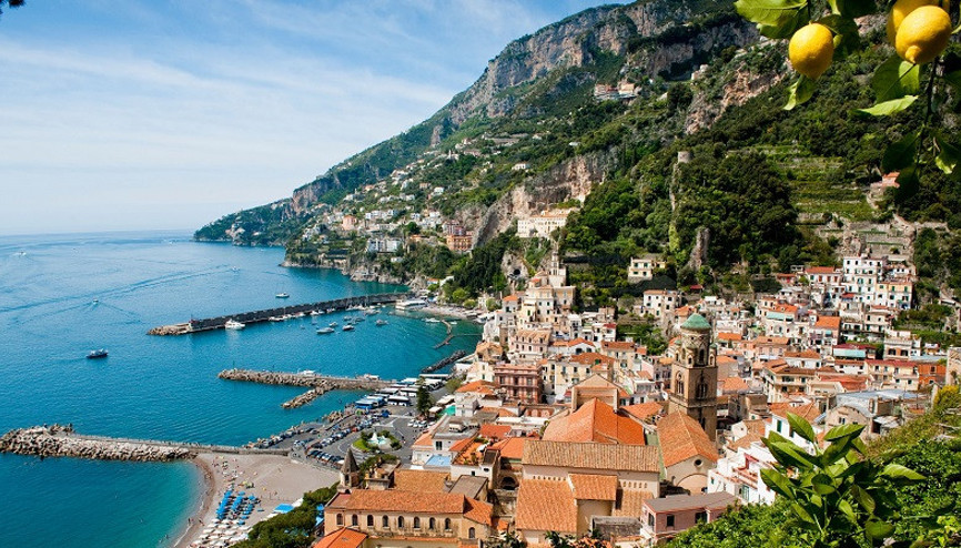 Güney İtalya’nın romantik sahili: Amalfi