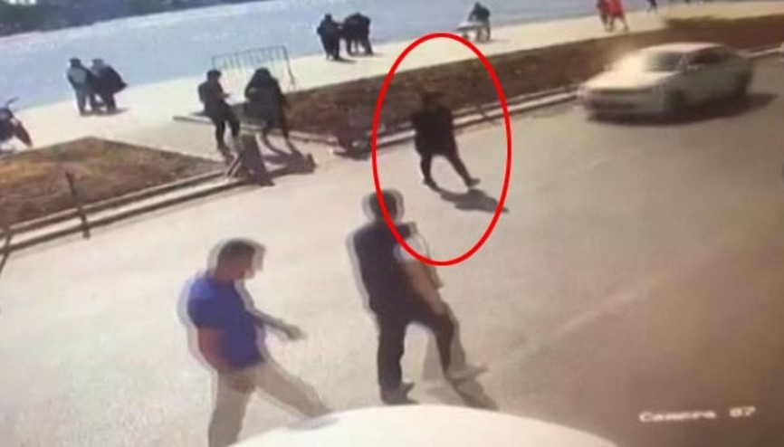 Sarıyer’de genç kız ölümden bir adımla kurtuldu...O anlar kamerada