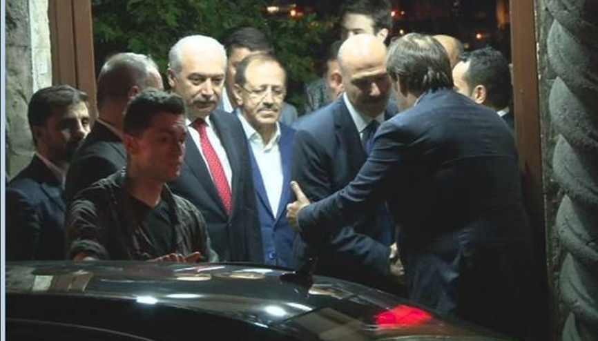 Bakan Soylu’dan Demirören Ailesi’ne taziye ziyareti