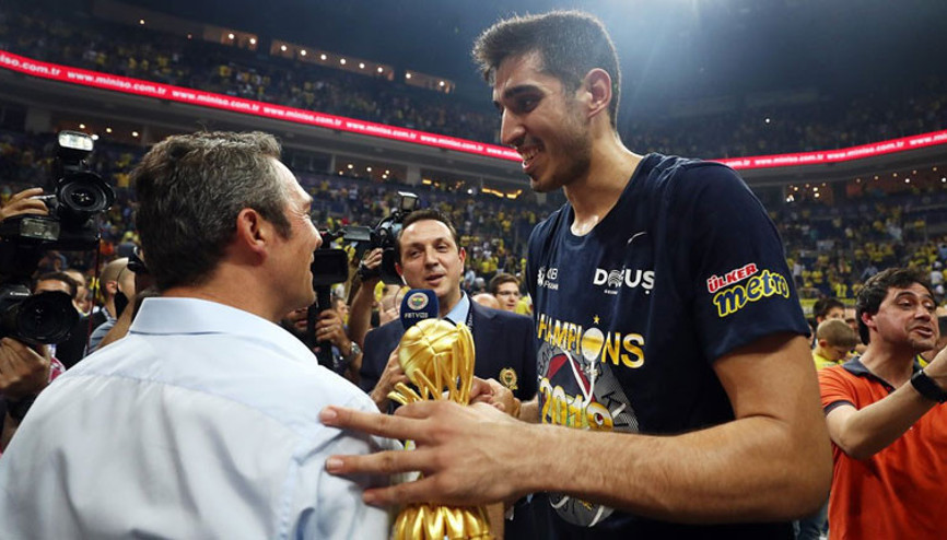 Türkiye formasını giyebilmek en büyük dileğim