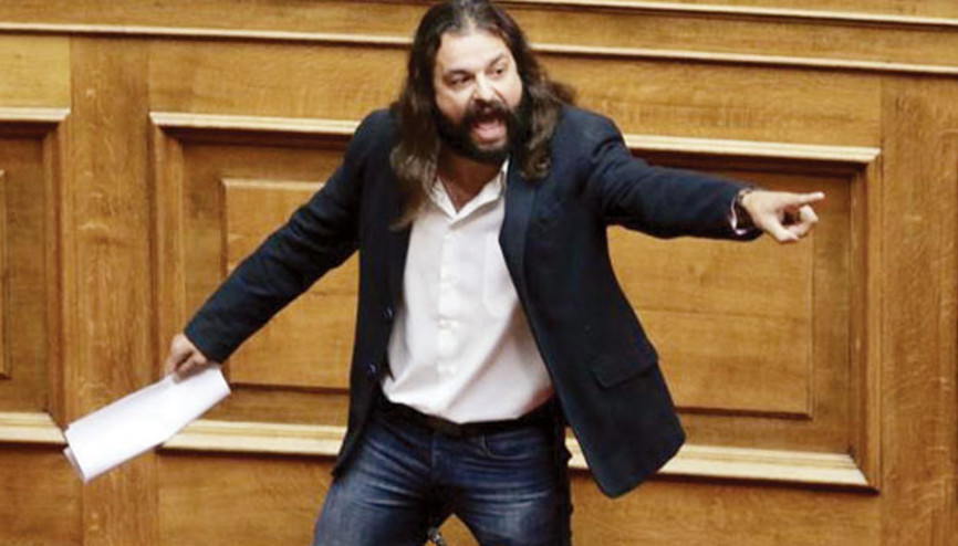 Yunan meclisinde ‘darbe’ gerilimi