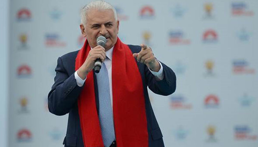 Başbakan Yıldırımdan İstanbul mitinginde flaş mesajlar...