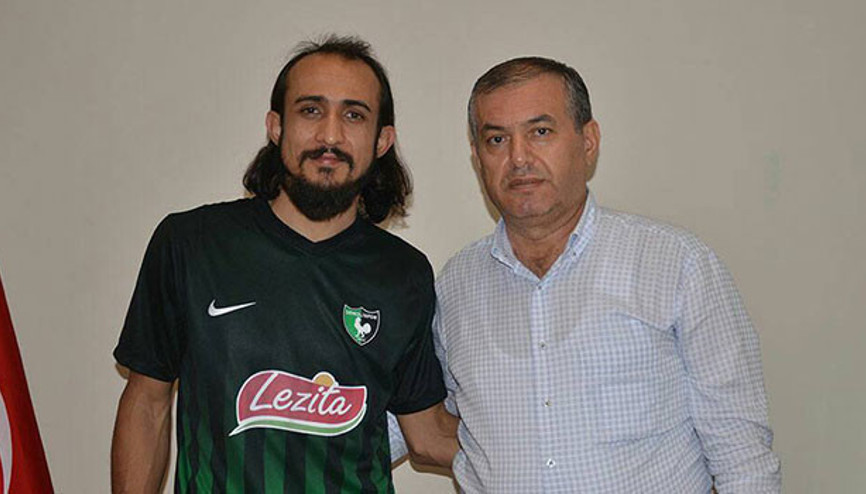 Denizlisporda Burak Çalık imzayı attı