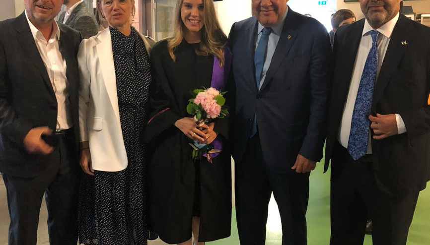 Özyeğin Üniversitesinde mezuniyet heyecanı