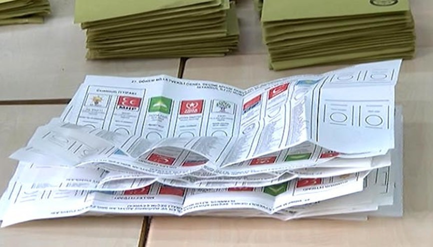 Oy verme işlemi sona erdi, sayım başladı