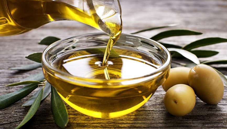 Yeşil çaylı, portakallı, sarımsaklı zeytinyağını ihraç ediyor