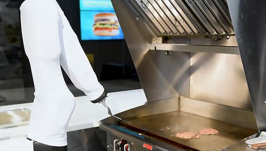 Fast food restoranları robotlaşmaya başladı