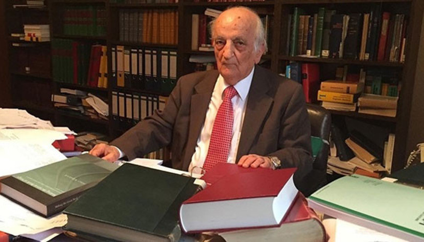Ünlü profesör Fuat Sezgin hayatını kaybetti