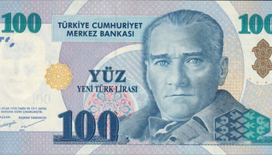 Eşinin kaybettiği sandığı 20 bin YTLyi 12 yıl sonra öyle bir yerde buldu ki...