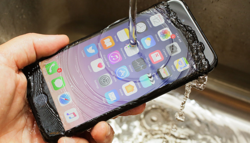 iPhone 7 su geçirir mi