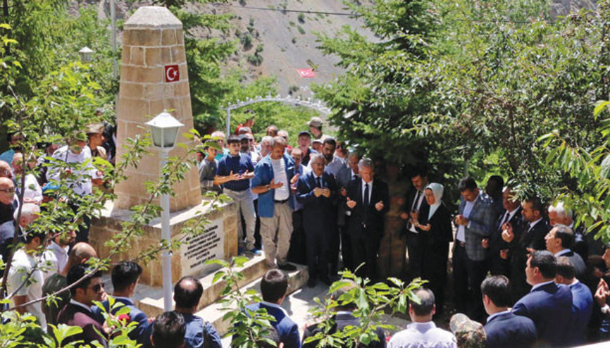 Başbağlar’da 25. yıl anması