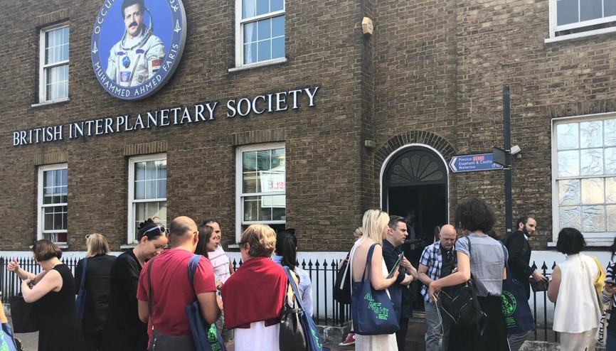 Halil Altındere Uzay Mültecisiyle Londra Art Night’da