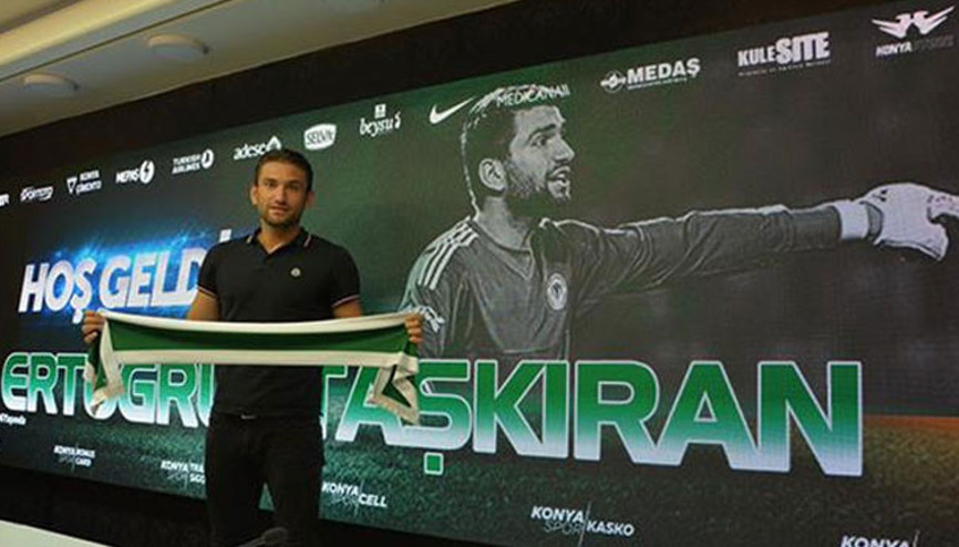 Atiker Konyaspor, Ertuğrul Taşkıranı kadrosuna kattı