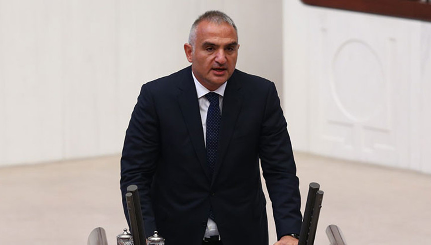 Turizmcilerin Bakan Ersoy sevinci