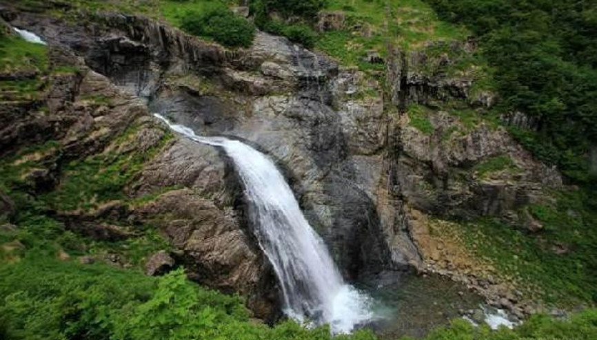 Rizede Salma Şelaleleri turizme kazandırılıyor Rizede Salma Şelaleleri turizme kazandırılıyor