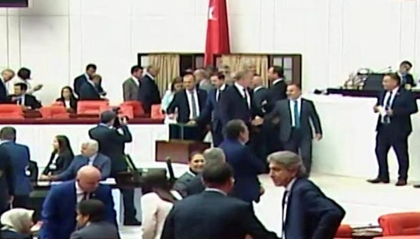 TBMM Başkanlık seçimi için ilk tur oylama yapıldı