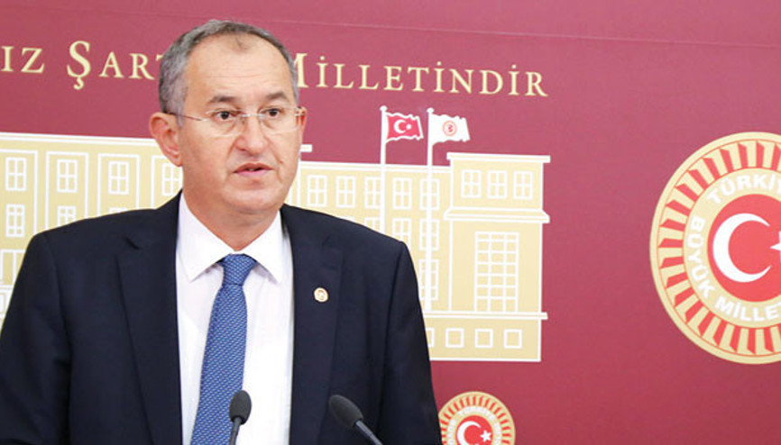 Milli Kütüphane yok edildi