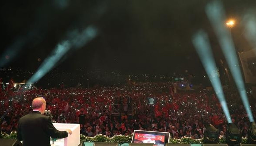 Cumhurbaşkanı Erdoğan 15 Temmuz Şehitler Köprüsünde  konuşma yaptı.