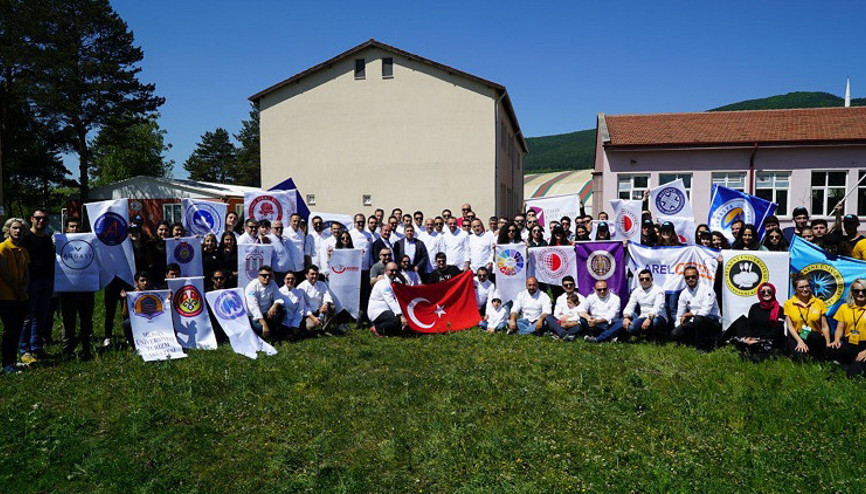 Gastronomi öğrencilerine aşçılık kampı