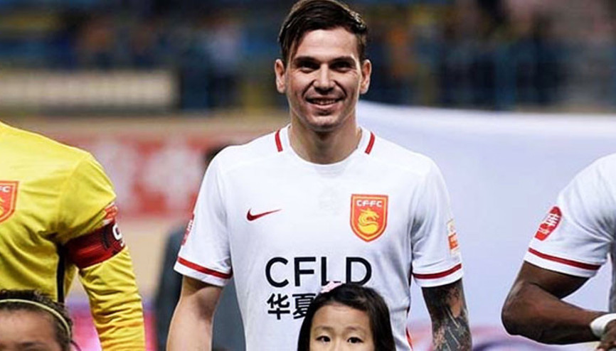 Ersan Gülüm geri geliyor