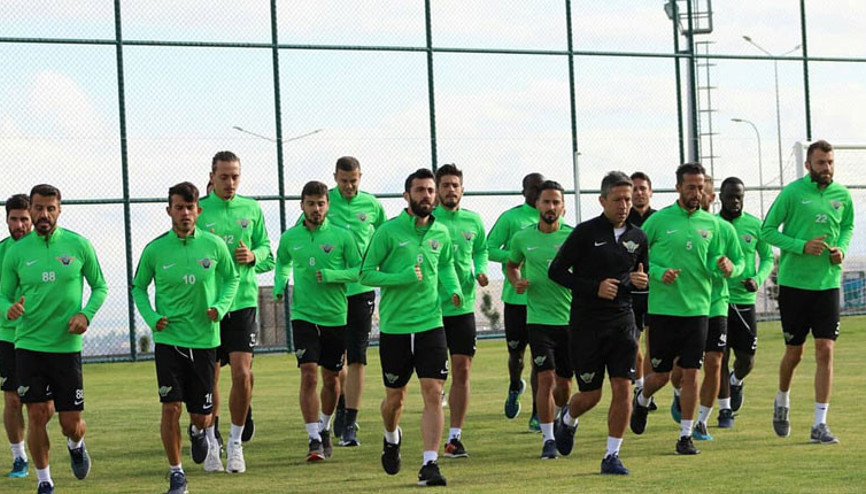 Akhisarspor, yarın Avusturyaya gidecek