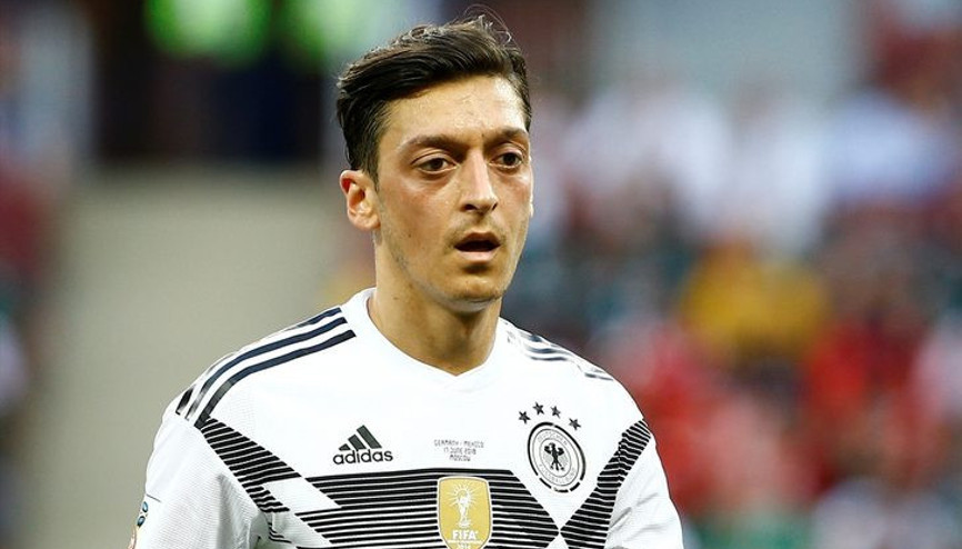 Dünyaca ünlü Alman F1 pilotu Rosbergden Mesuta destek