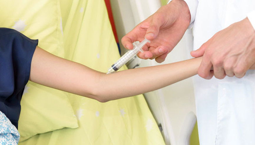 Hepatit B ve Dye aşı kalkan oluyor