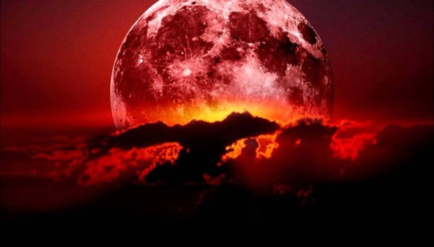Ay tutulması canlı yayın: Kanlı Ay tutulması başladı... Ay tutulması Türkiyeden canlı olarak izlenebiliyor