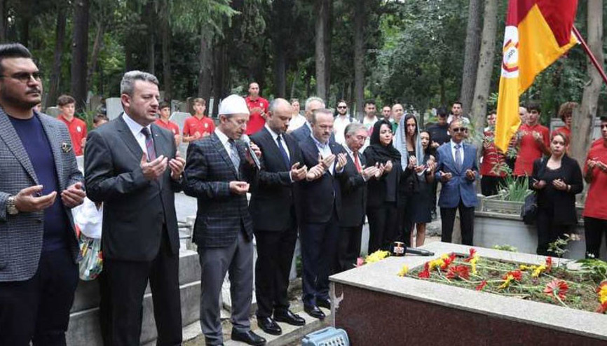 Ali Sami Yen kabri başında anıldı