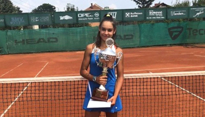 Sadece 4 oyun kaybederek şampiyon oldu