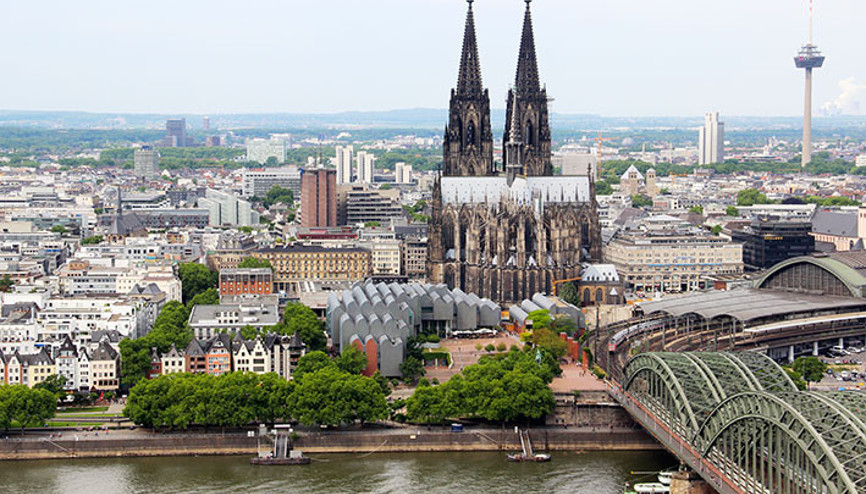 Köln Katedrali’nin örtüleri kayboldu