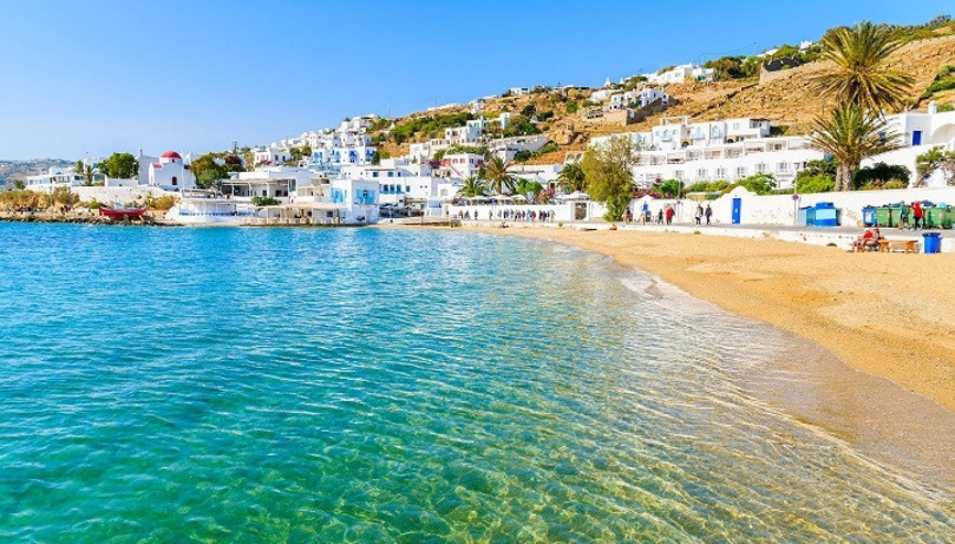 Komşunun en meşhur ve en güzel adası: Mikonos Komşunun en meşhur ve en güzel adası: Mikonos