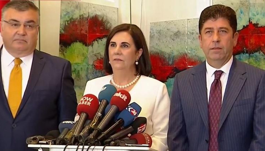 CHPde muhalifler toplanan imza sayısını açıkladı