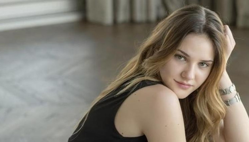 Alina Boz kimdir Kaç yaşındadır