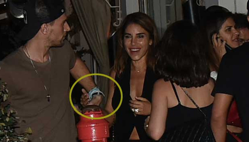 Sadece o gün tanıştığım,ilk kez karşılaştığım...