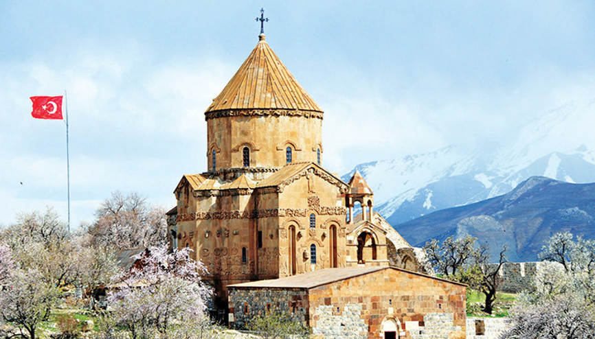 Üç yıl sonra ayin