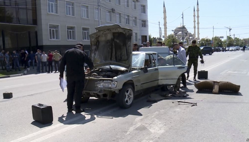 Çeçenistan’da DEAŞ polisleri hedef aldı