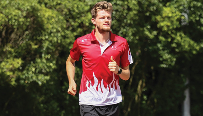 İşitme engelli milli atlet Yasin Süzen: Tarihe geçmek istiyorum İşitme engelli milli atlet Yasin Süzen: Tarihe geçmek istiyorum