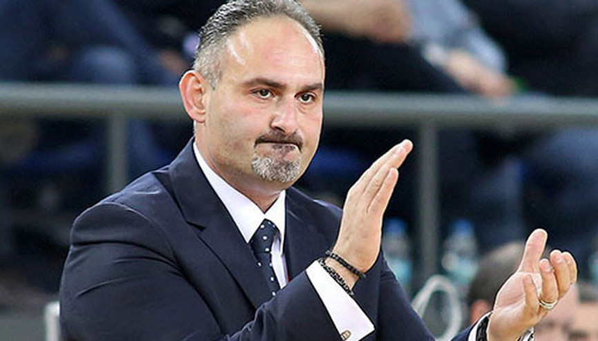 Selçuk Ernak: Hedefimiz yeniden play-offta olmak