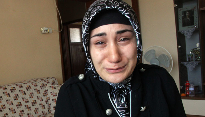 Acılı abla gözyaşları içinde anlattı Ne olur... Acılı abla gözyaşları içinde anlattı Ne olur...
