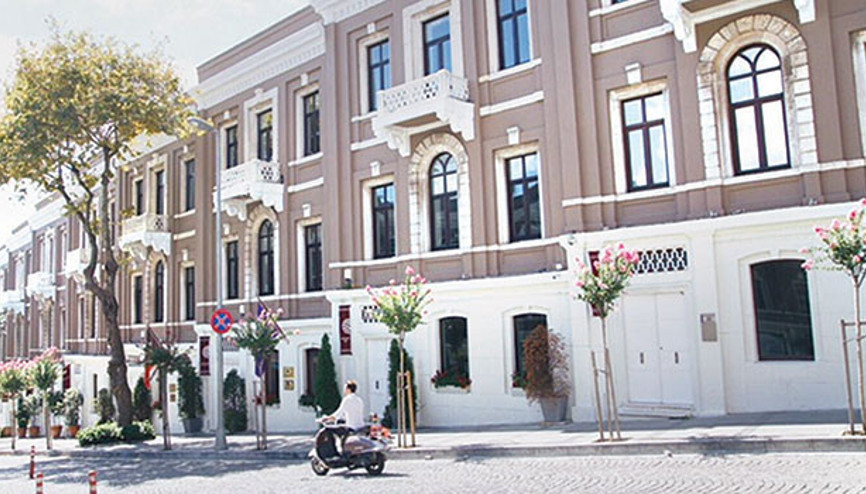 Akaretler’e Sanat Sokağı