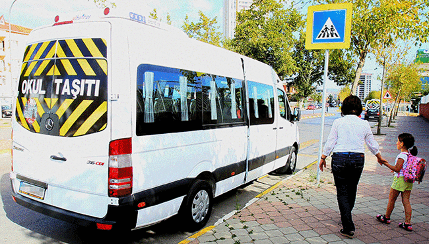 Özel okulda servis vurgunu