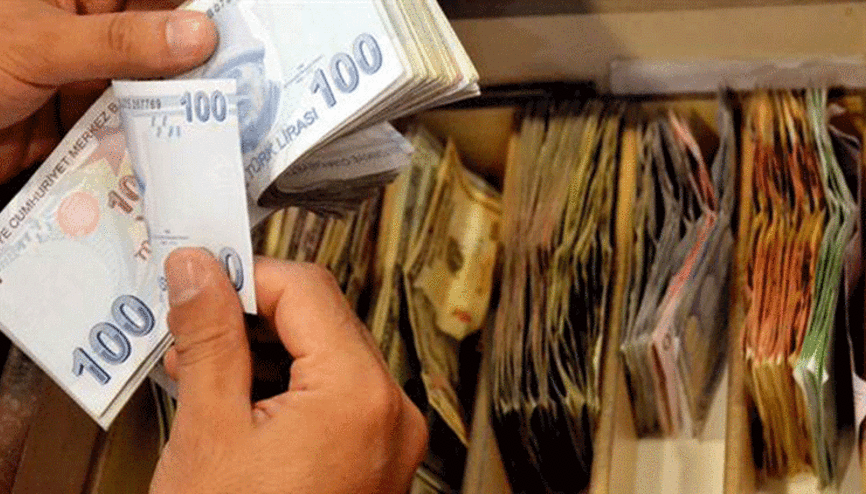 Bankacılık sektörünün mevduatı azaldı