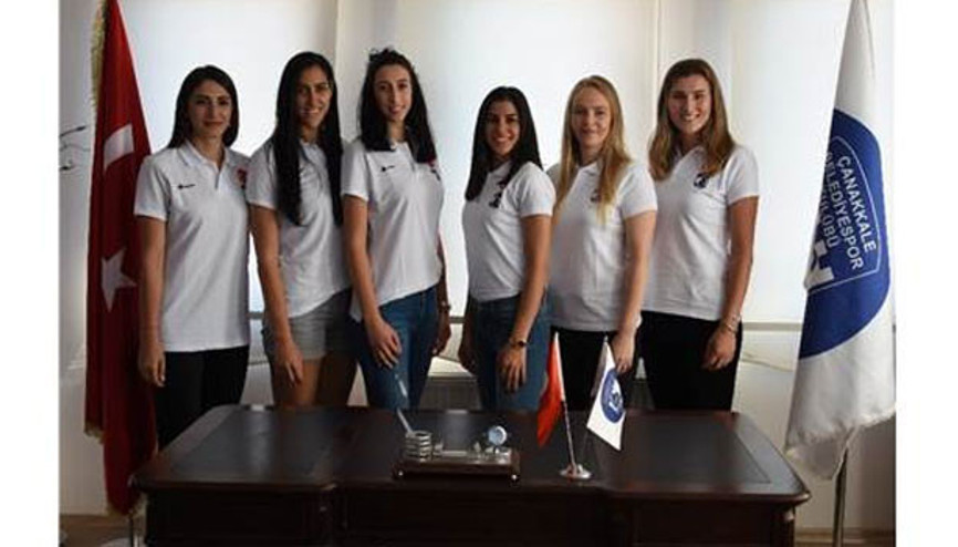 Çanakkale Belediyespor 6 oyuncuyla sözleşme imzaladı