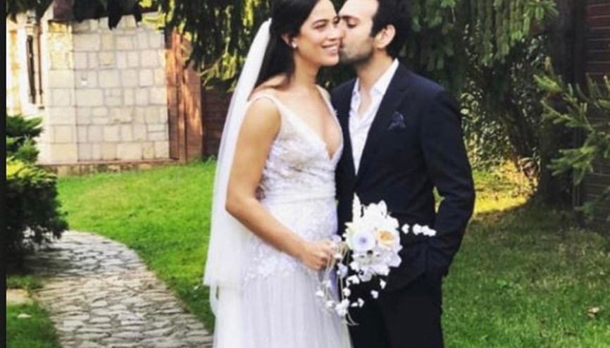 Buğra Gülsoy’un eşi  Nilüfer Gürbüz kimdir